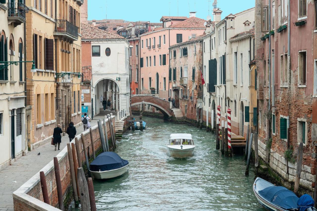 Ca Dei Dalmati - The Blue Canal View Venedik Dış mekan fotoğraf